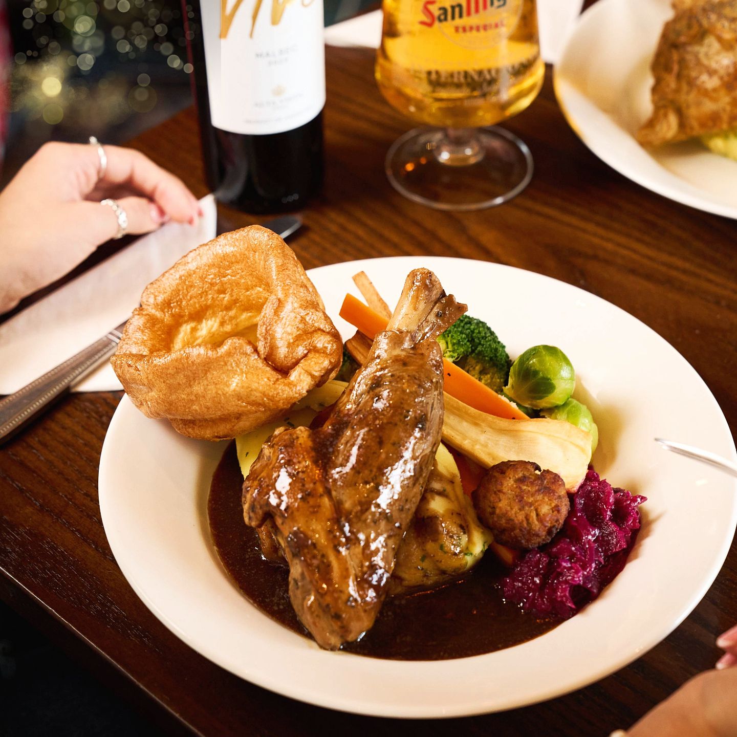 Christmas Day 2025 Lunch, Dinner & Dining at The New Finney Gardens in Stoke on Trent